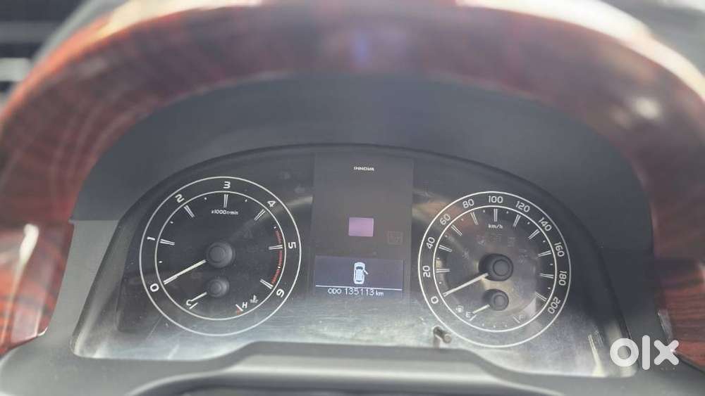 Toyota Innova Crysta 2.8 Gx At, 2016, Diesel