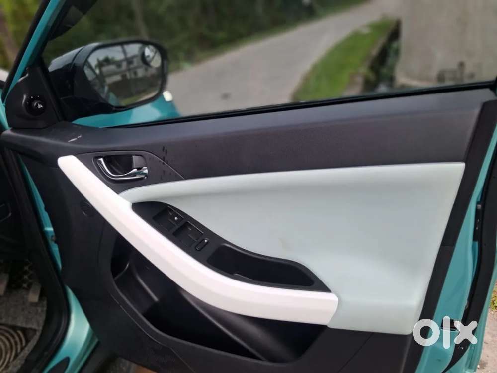 Tata Nexon Creative Plus 1.2 Revotron Petrol 6 Mt Dt, 2024, Petrol