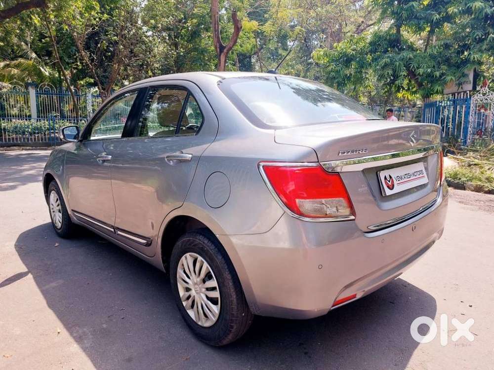 Maruti Suzuki Dzire 1.2 Vxi, 2022, Petrol