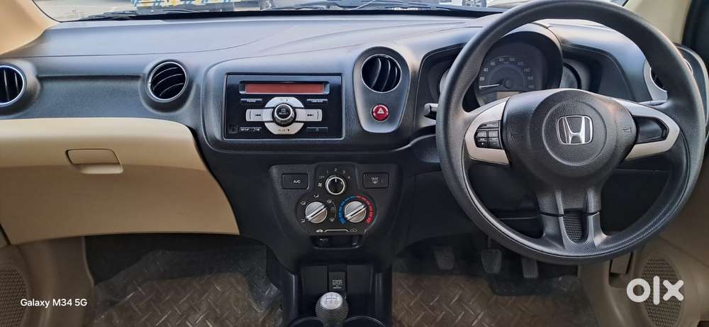 Honda Brio S (o) Mt, 2015, Petrol