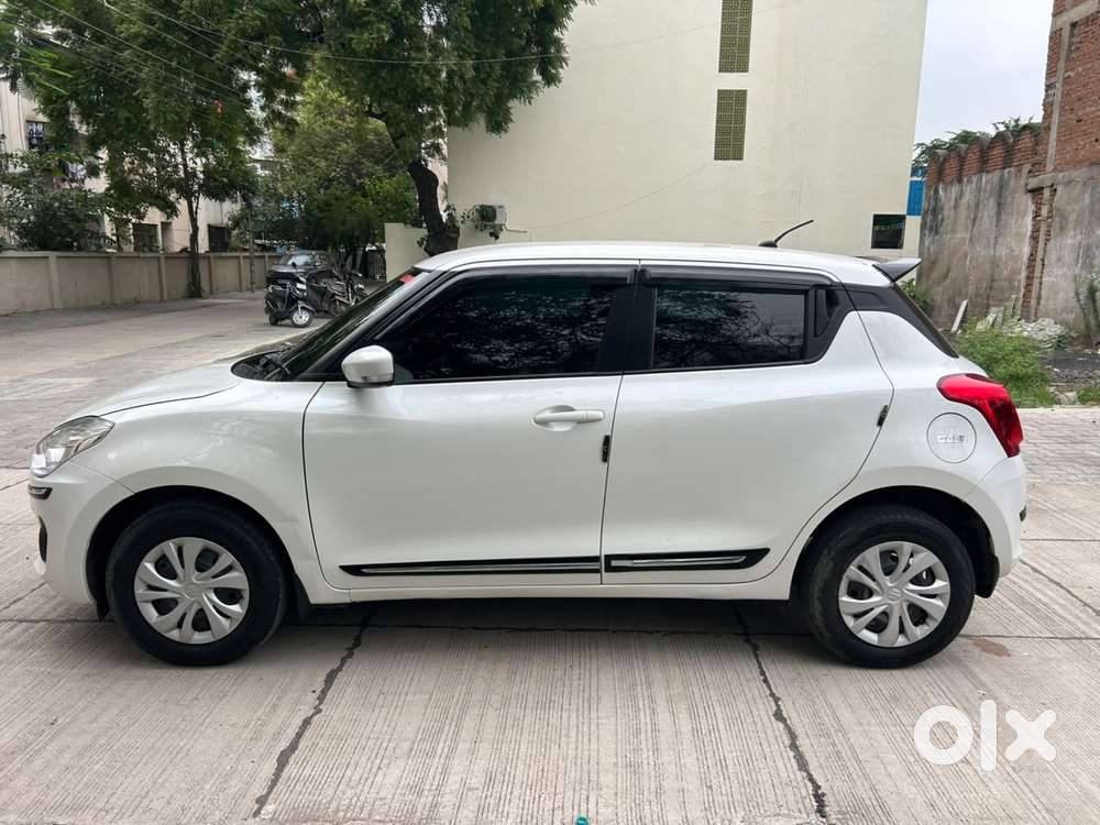 Maruti Suzuki Swift 1.2 Vxi (o), 2023, Petrol