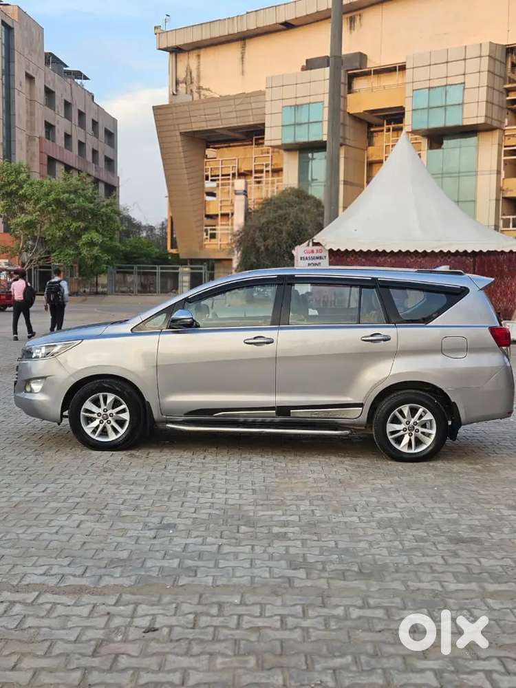 Toyota Innova Crysta 2.8 2019