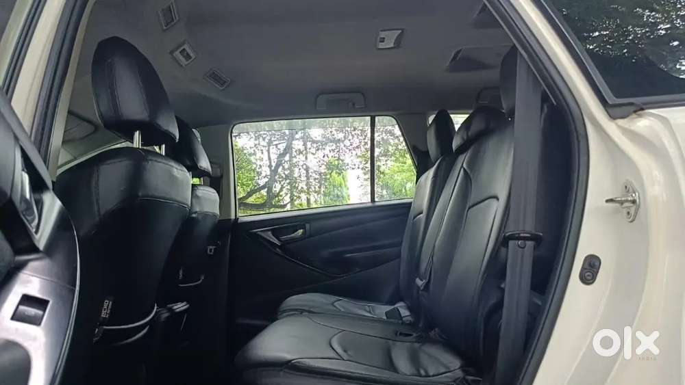 Toyota Innova Crysta 2016 Bs4  Diesel Well Maintained