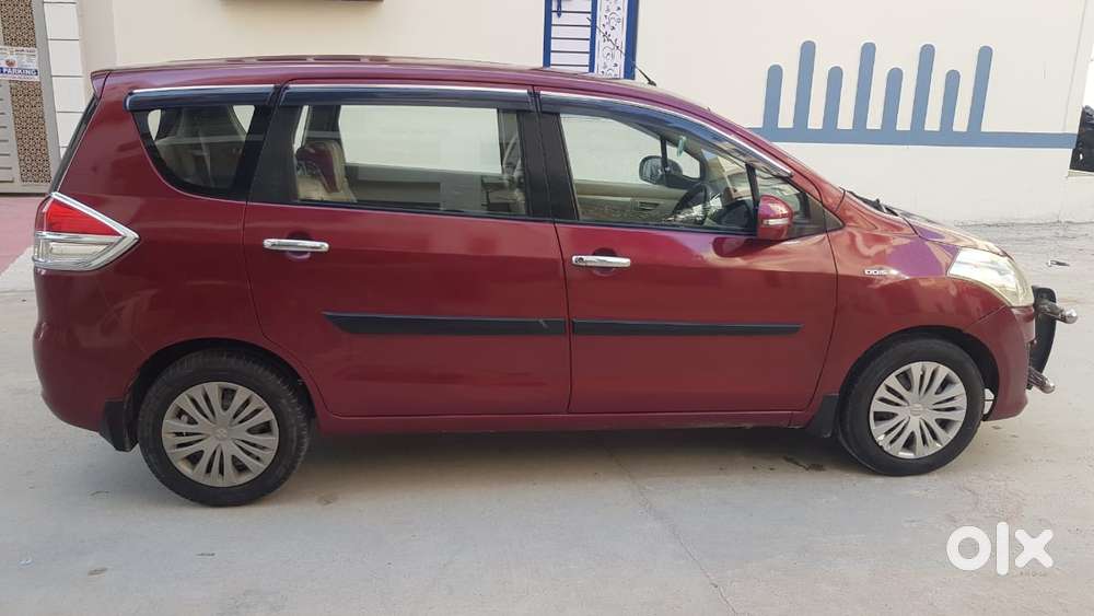 Maruti Suzuki Ertiga 2012-2015 Vdi, 2012, Diesel