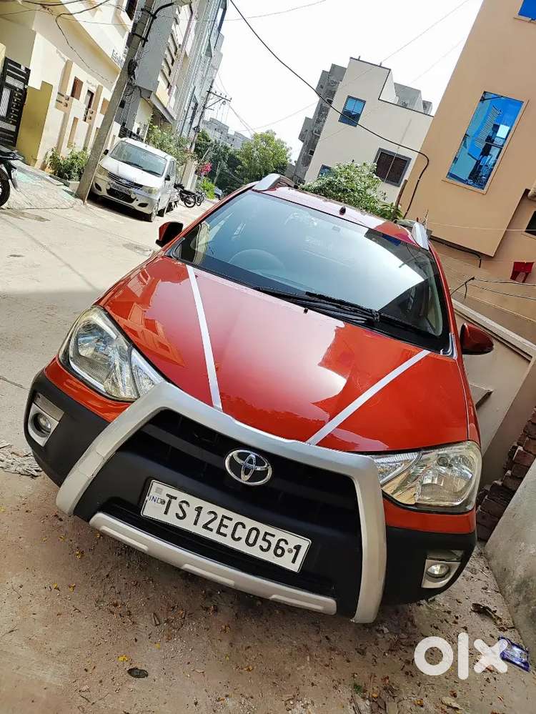 Toyota Etios Cross 2015 Diesel 81000 Km Driven