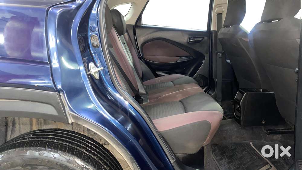 Maruti Suzuki Fronx Delta Plus 1.2l Ags, 2023, Petrol