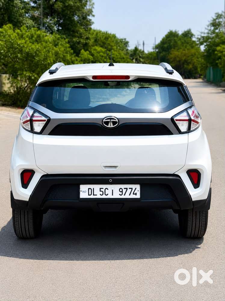 Tata Nexon 1.5 Revotorq Xma Amt (s), 2022, Diesel