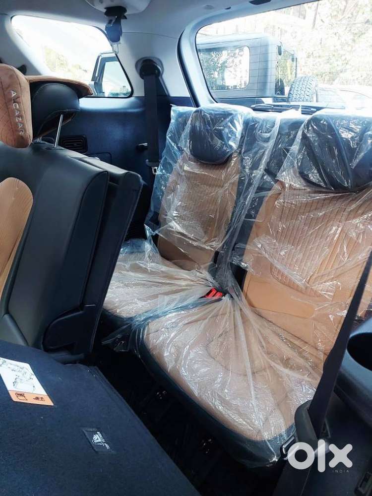 Hyundai Alcazar Signature 1.5 Petrol Dct 7str, 2024, Petrol