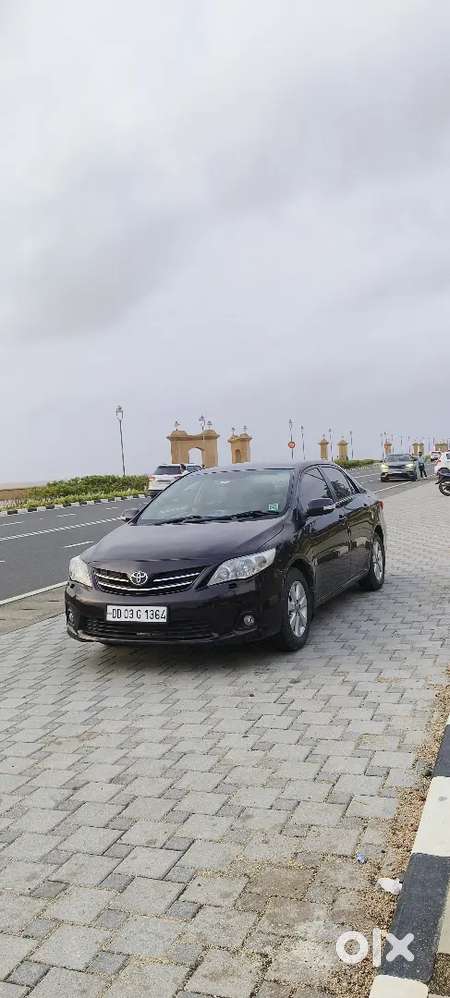 Toyota Corolla Altis 2012