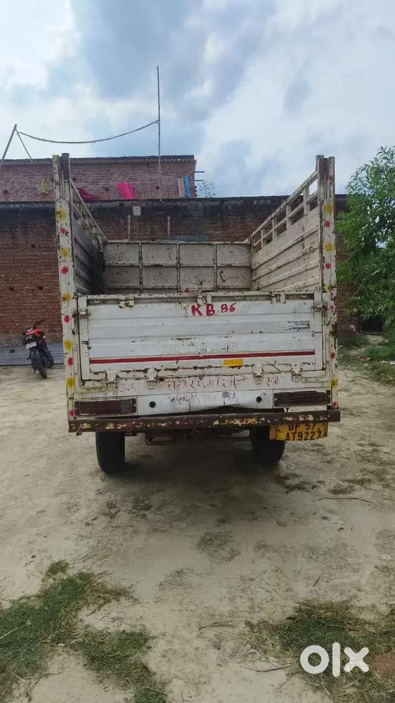 Mahindra Global Pik Up 2022 Diesel 95000 Km Driven