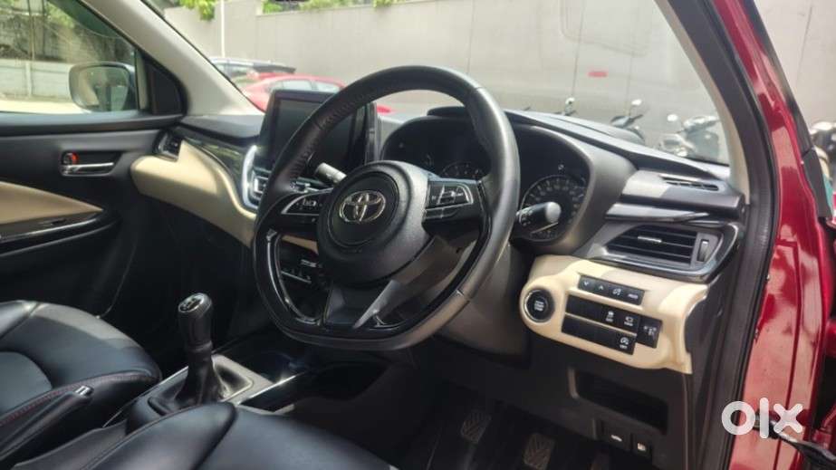 Toyota Glanza 1.2 V, 2023, Petrol