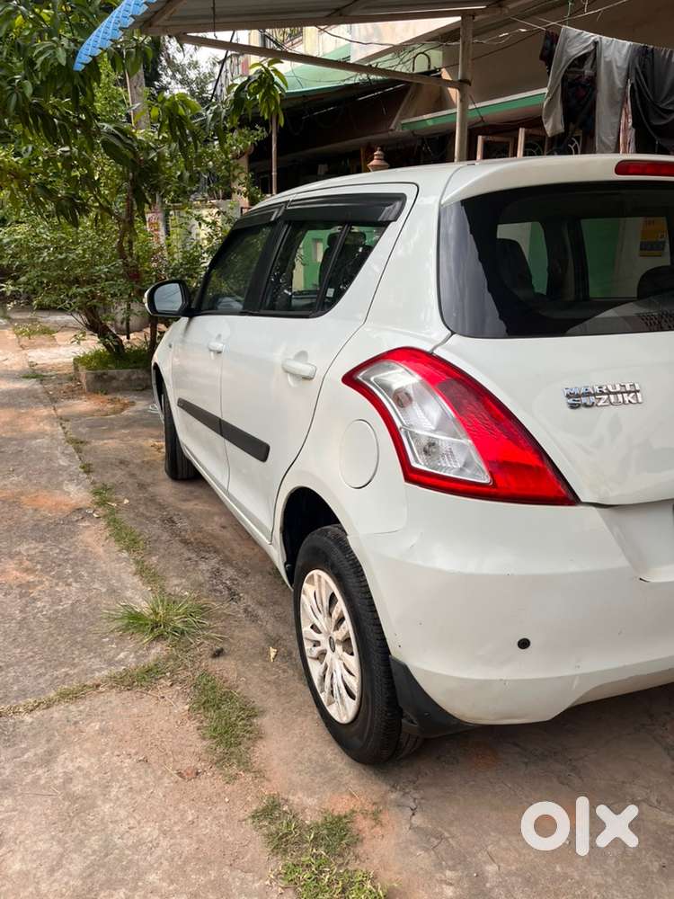 Maruti Suzuki Swift 2015 Diesel Well Maintained