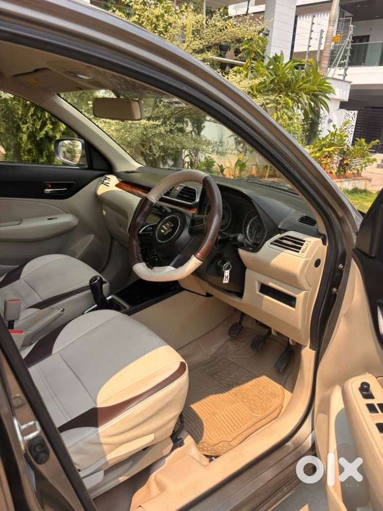 Maruti Suzuki Swift Dzire 1.2 Vxi Bsiv, 2017, Petrol