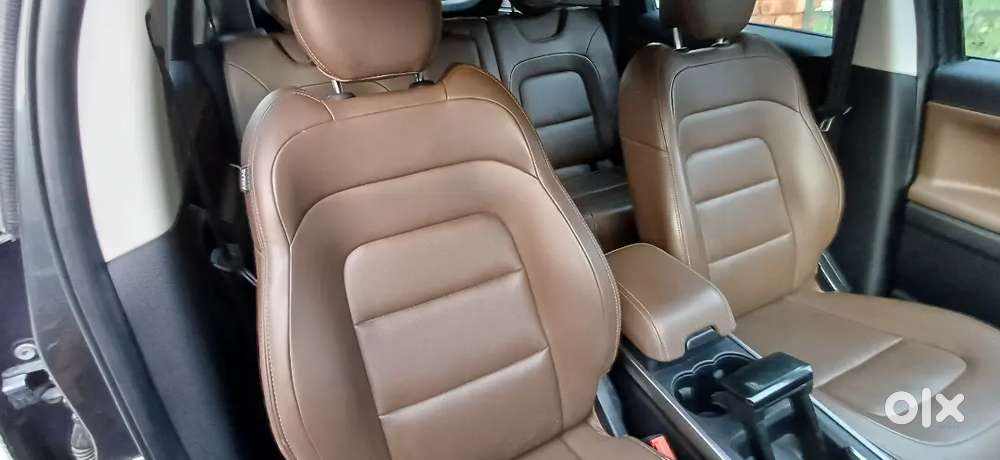 Tata Harrier Dark Grey Automatic