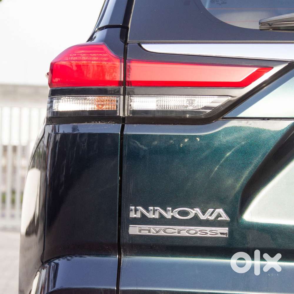 Toyota Innova Hycross 2.0 Zx (o) Hybrid 7 Str, 2024, Cng & Hybrids