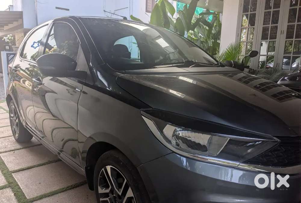 Tata Tiago 2020(september)petrol Full Option(xz+) Daytona Grey