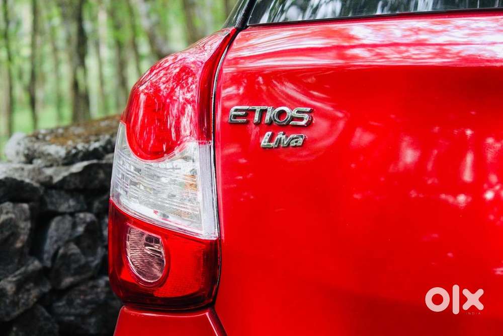 Toyota Etios Liva 2016 Diesel Well Maintained