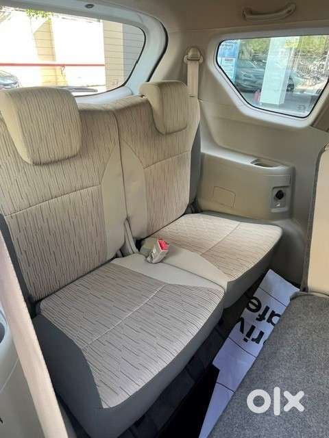 Toyota Rumion V At, 2025, Petrol