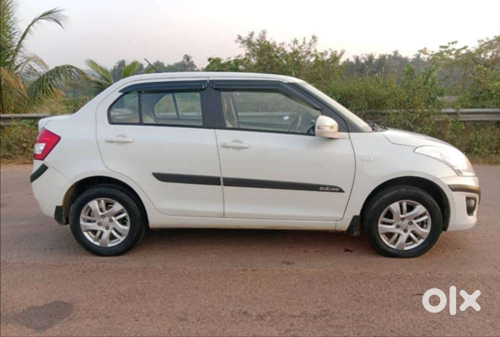 Maruti Suzuki Dzire 1.2 Zxi, 2014, Petrol