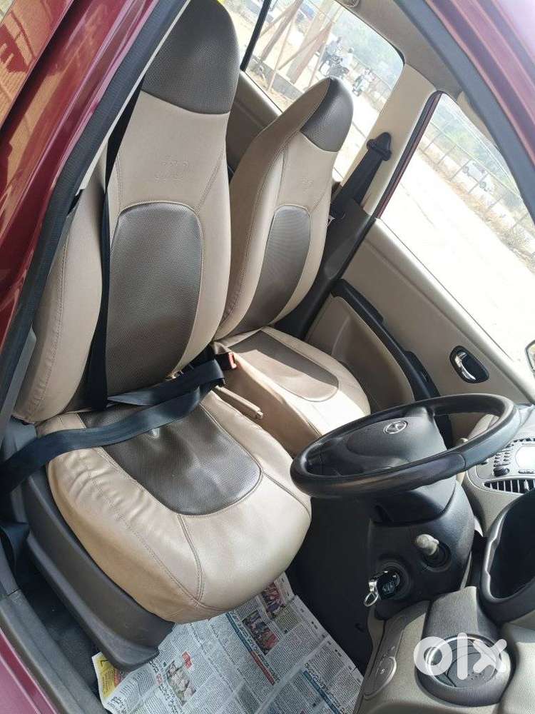 Hyundai I10 Sportz, 2014, Petrol