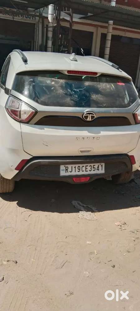 Tata Nexon 2018 Diesel 130000 Km Driven