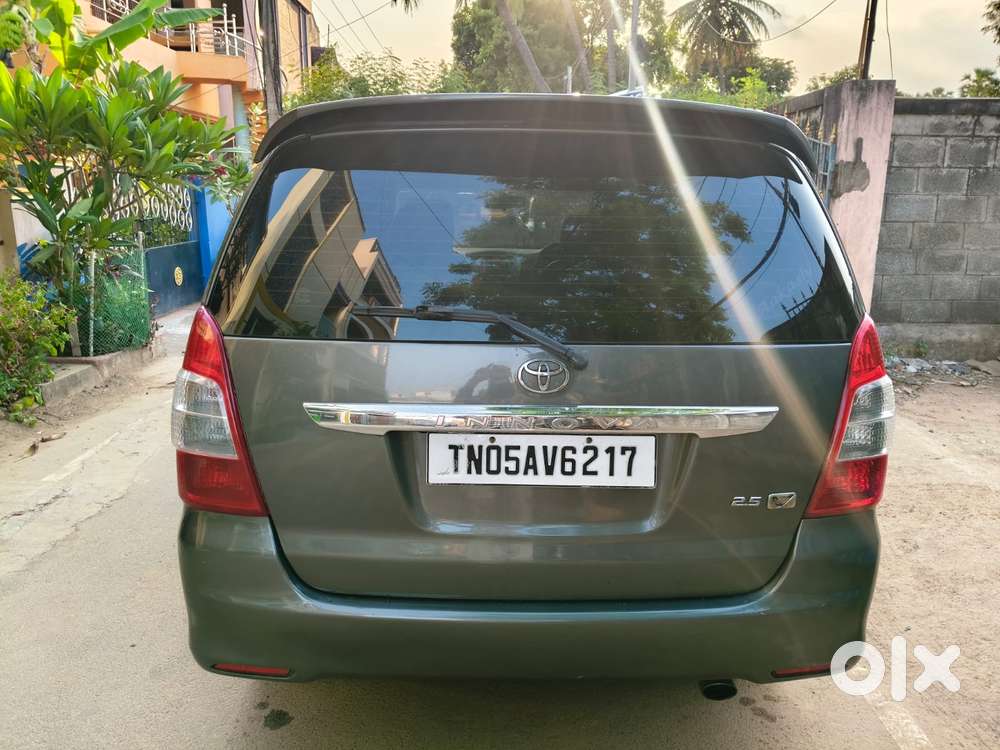 Toyota Innova 2.5 V 8 Str, 2014, Diesel