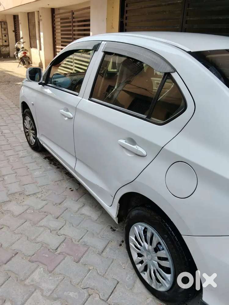 Honda Amaze 1.5 E 2021