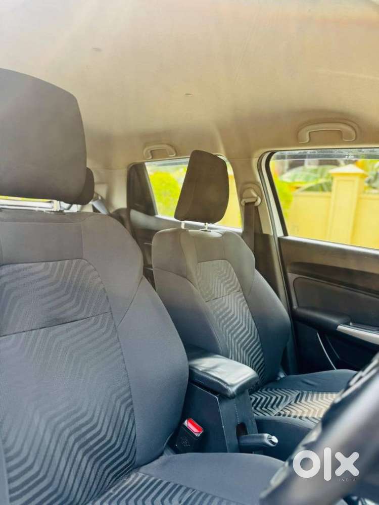 Maruti Suzuki Swift Amt Zxi Plus, 2019, Petrol