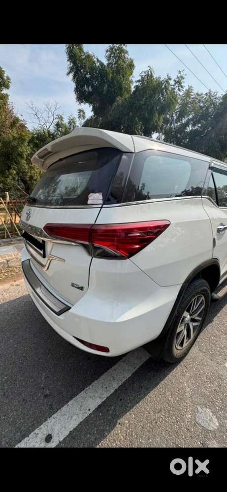 2019 Toyota Fortuner 4x4 At