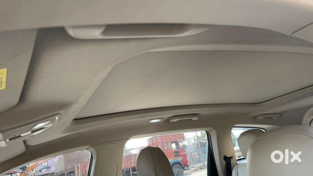 Mahindra Xuv700 2024 Diesel 13300 Km Driven