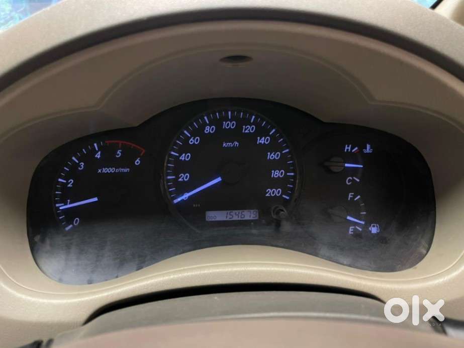 Toyota Innova 2.5 G (diesel) 8 Seater, 2013