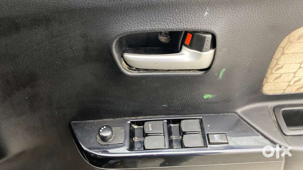 Maruti Suzuki Wagon R 1.0 Vxi, 2018, Petrol