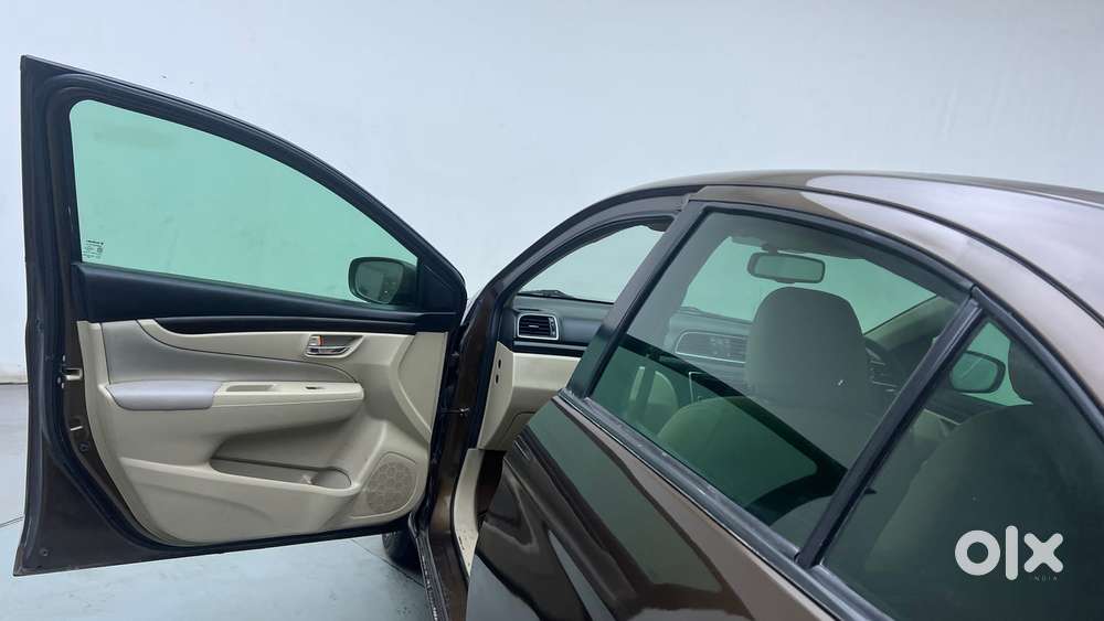 Maruti Suzuki Ciaz 1.3 Zeta Shvs Mt, 2017, Diesel