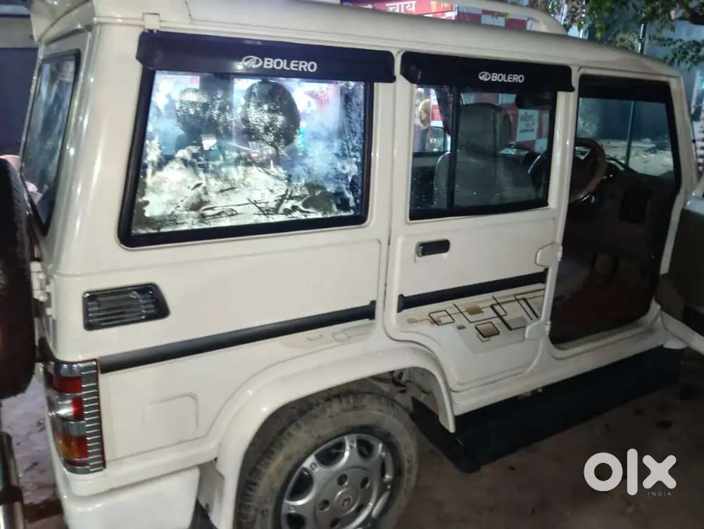 Mahindra Bolero 2017 Diesel 29000 Km Driven