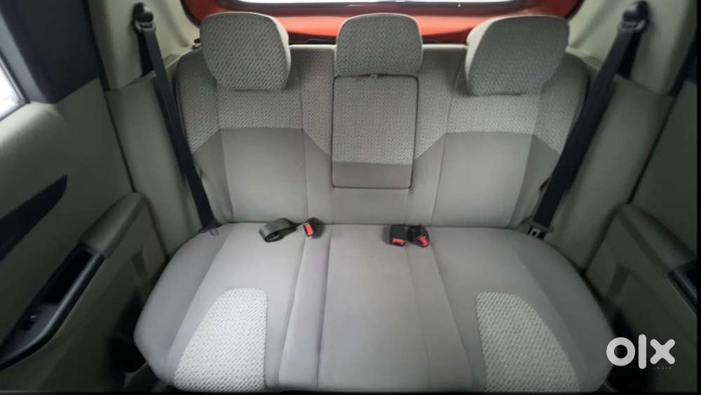 Mahindra Kuv 100 2016-2017 Mfalcon G80 K6 5str, 2016, Petrol