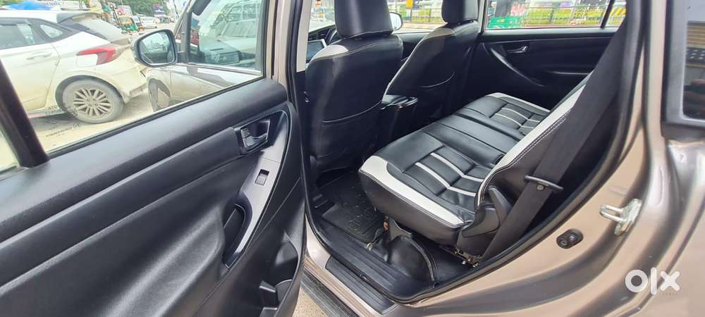 Toyota Innova Crysta 2.8 Gx At, 2020, Diesel