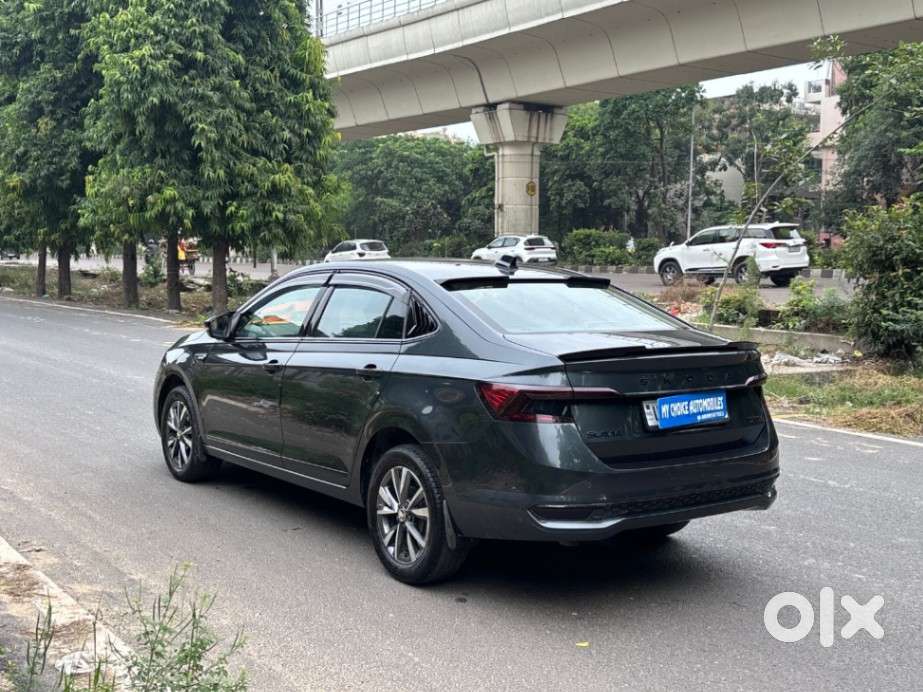 Skoda Slavia 1.0 Tsi Style, 2023, Petrol