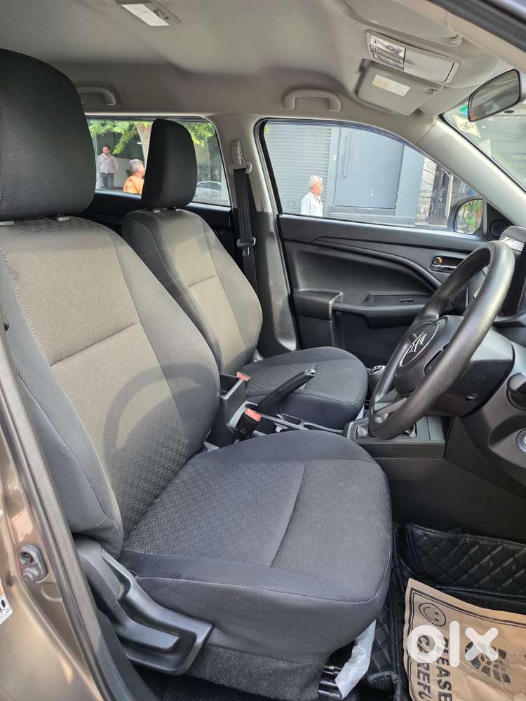Maruti Suzuki Brezza 1.5 Lxi Cng, 2025, Cng & Hybrids