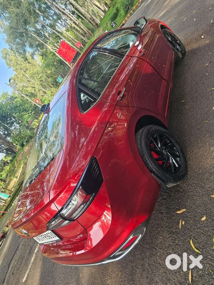 Volkswagen Virtus 2024 Petrol 6500 Km Driven