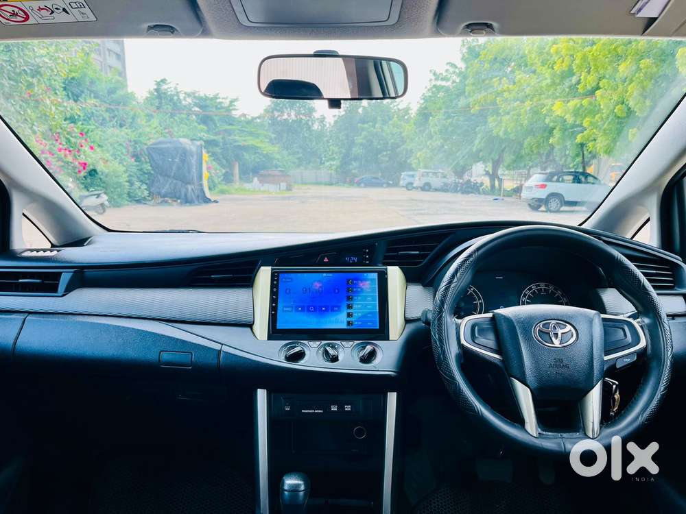 Toyota Innova Crysta [ ] 2.4 Gx At 7 Str, 2017, Diesel