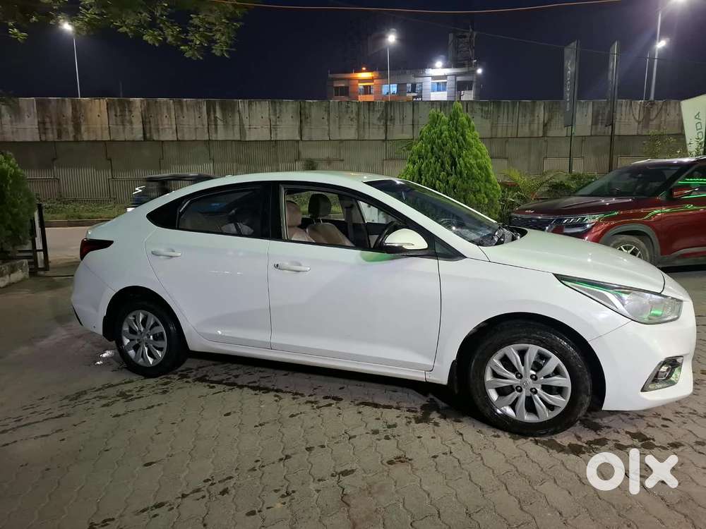 Hyundai Verna 1.4 Cx, 2018, Petrol