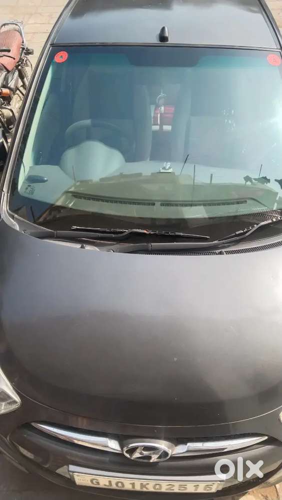 A Great Condition Power Window And Power Steering