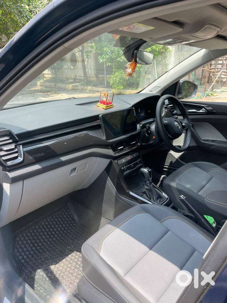 Skoda Kushaq 1.0 Tsi Style At, 2024, Petrol