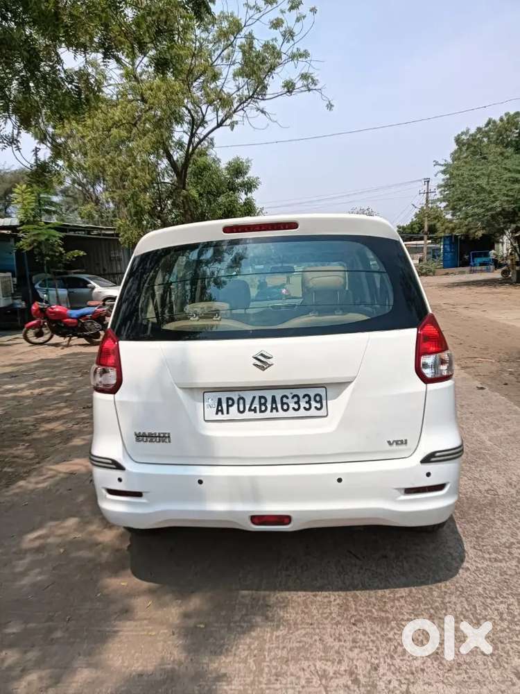 Maruti Suzuki Ertiga Diesel 2015