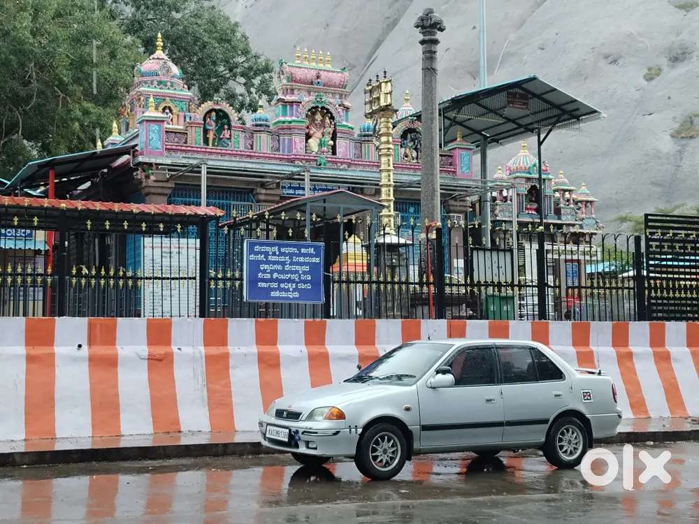Maruti Suzuki Esteem Vxi 2002