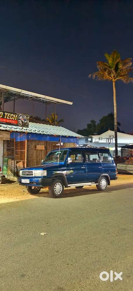 Toyota Qualis 2000 Diesel Well Maintained