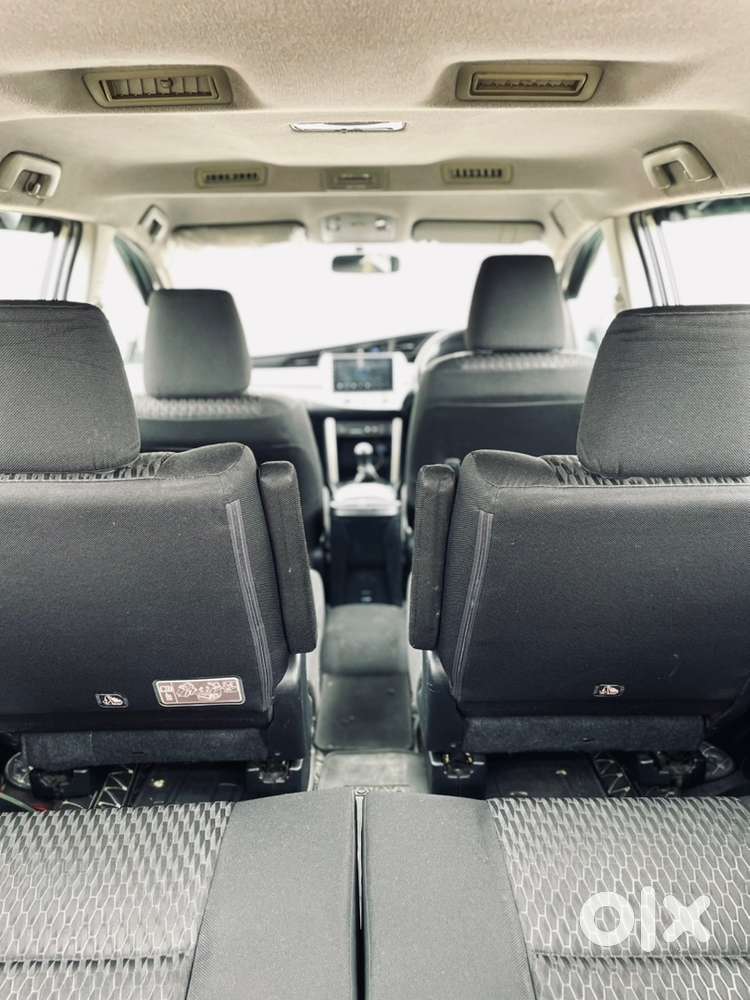 Toyota Innova Crysta