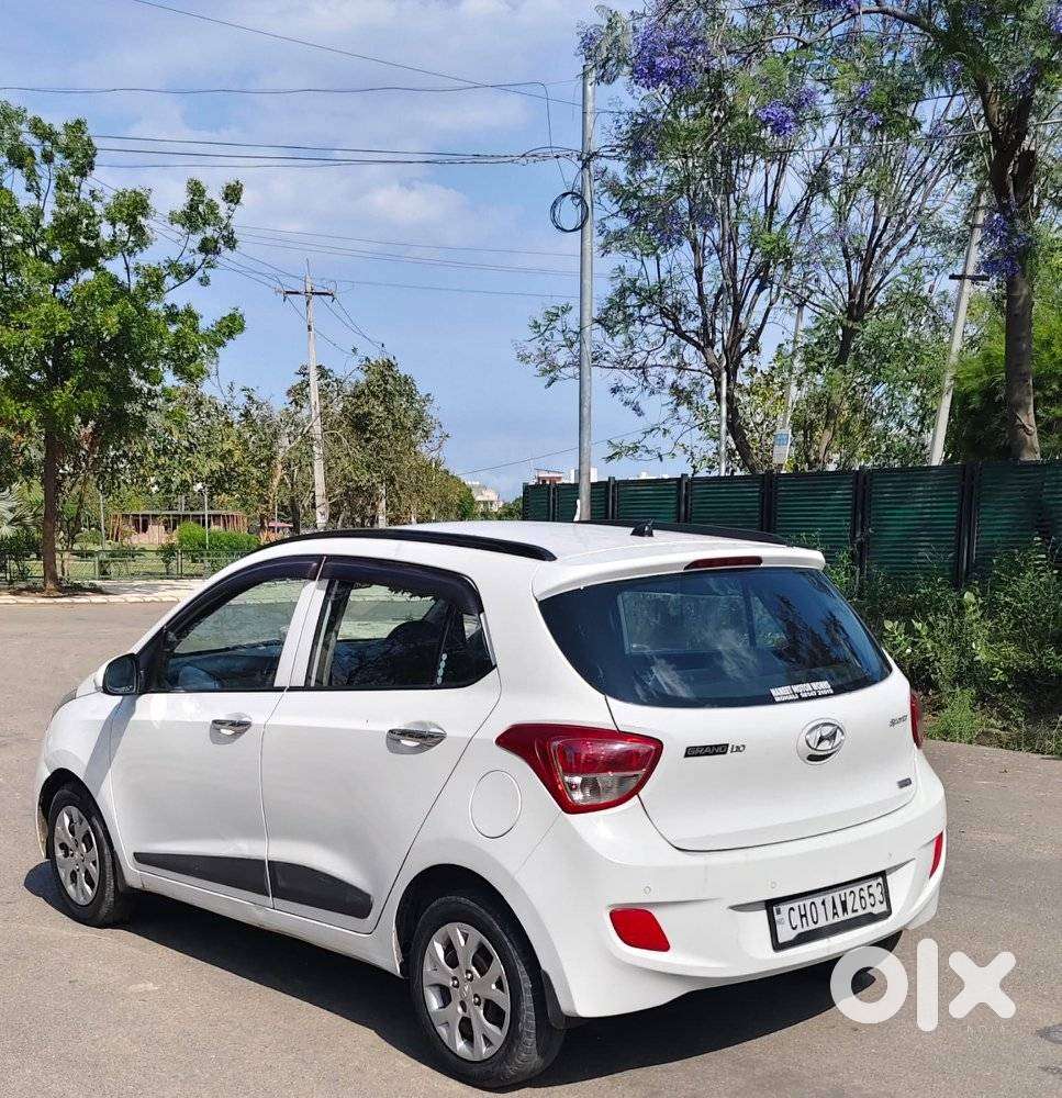 Hyundai Grand I10 Sportz, 2014, Petrol