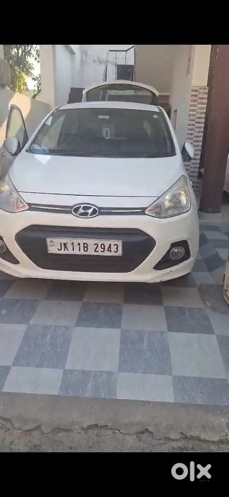 Hyundai I10 Car For Rs 2 Lac 50 Thousand