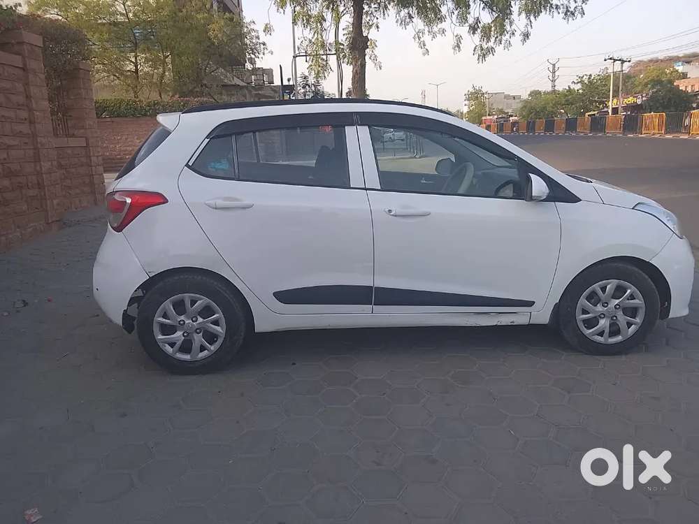 Hyundai Grand I10 Sportz 2017